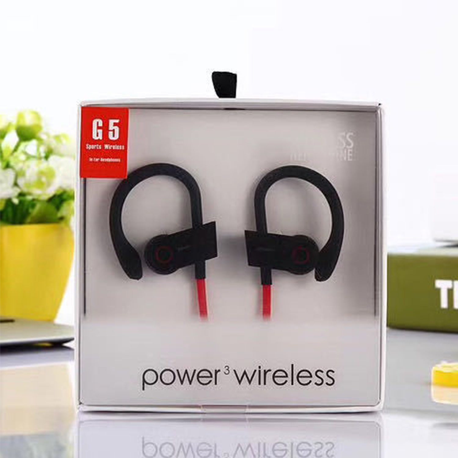 Universal  Wireless in-Ear Headphones with Mic & Sounds Remote