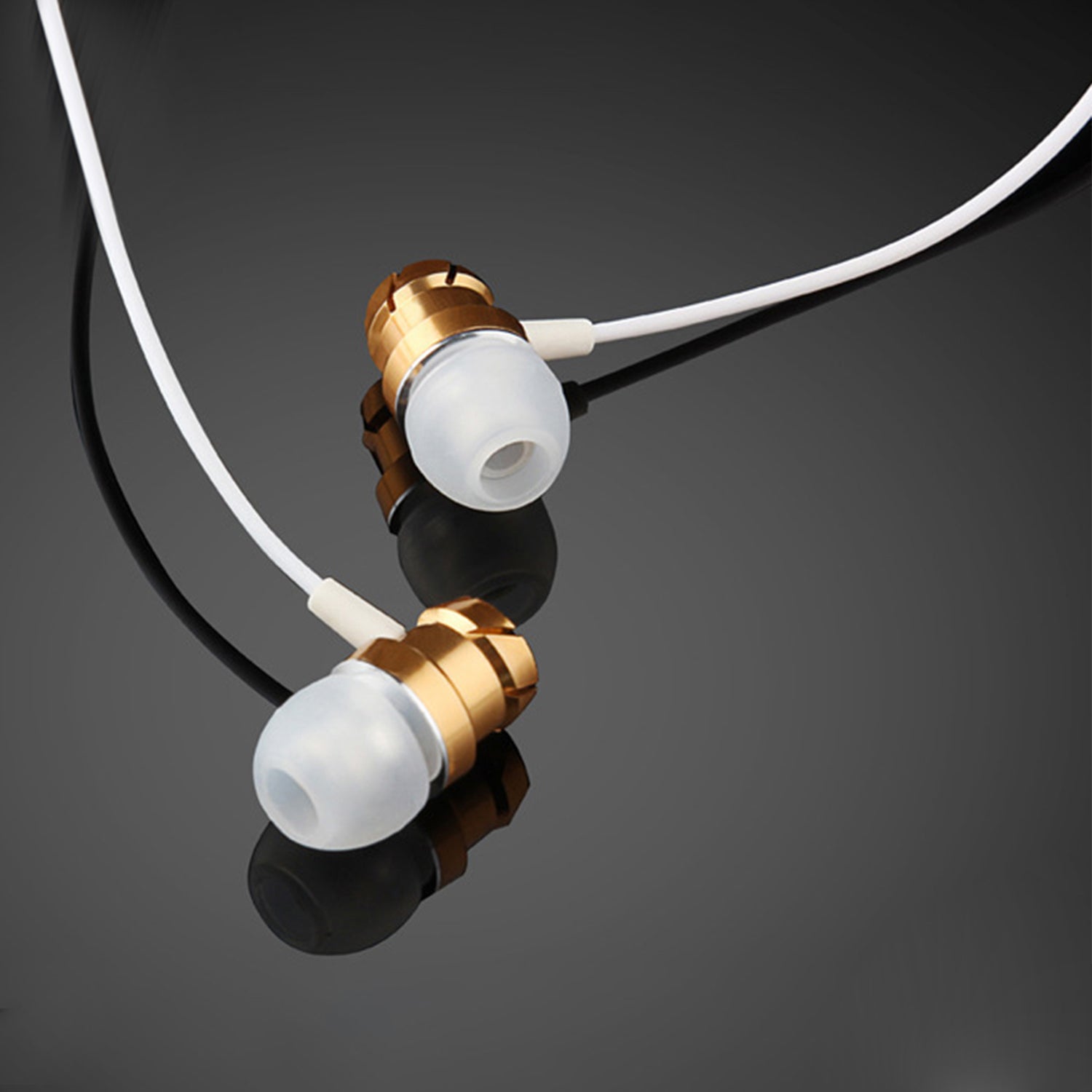HIFI sound level in ear wired headset