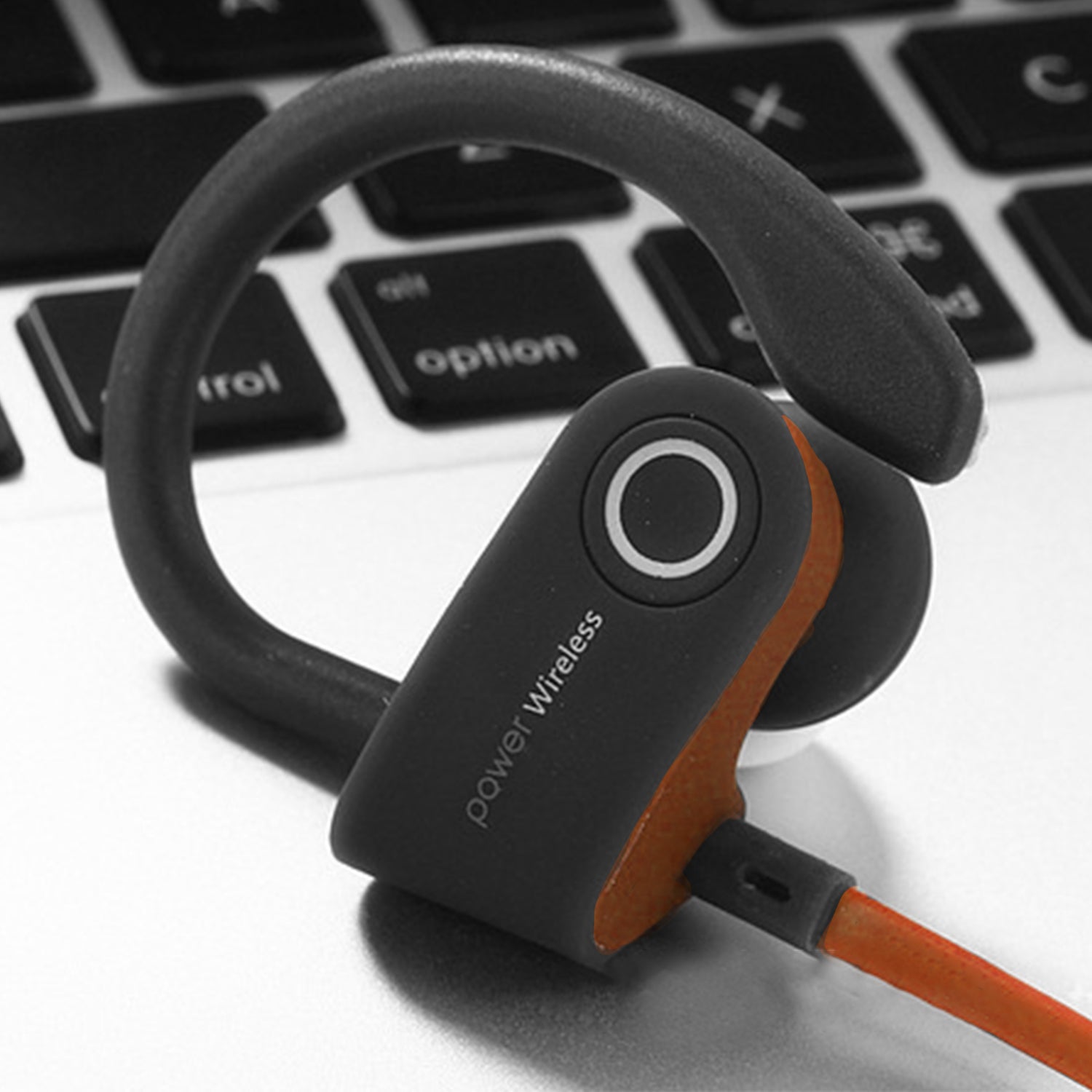 Universal  Wireless in-Ear Headphones with Mic & Sounds Remote