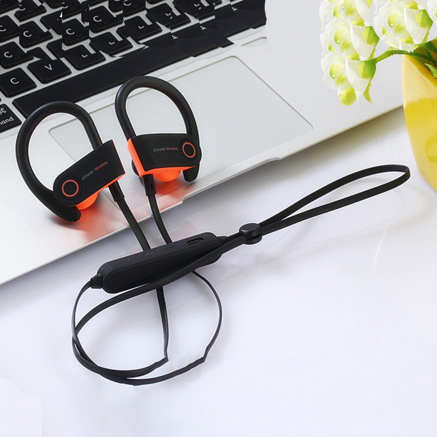 Universal  Wireless in-Ear Headphones with Mic & Sounds Remote
