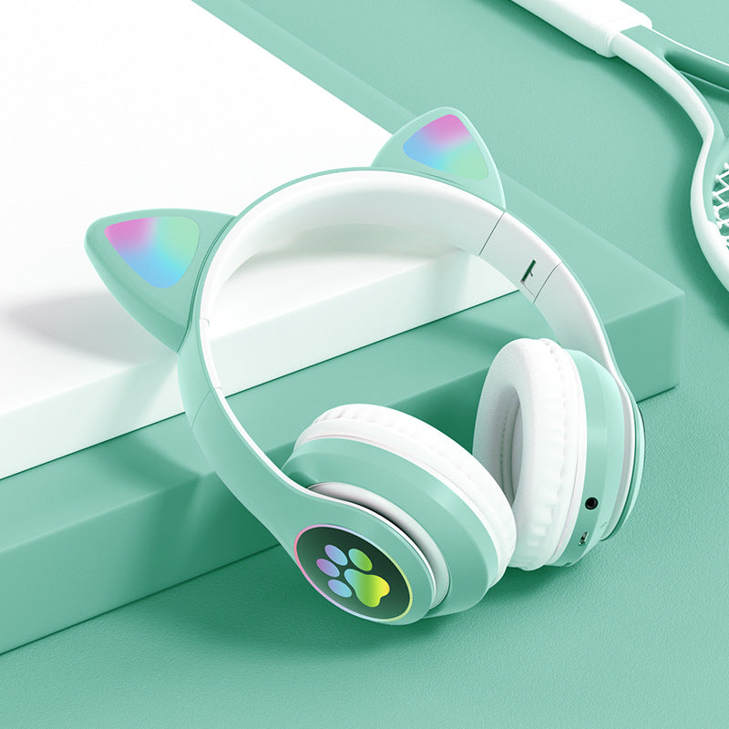 Headset wireless Bluetooth cat ear headset LED luminous plug-in card folding e-sports game headset