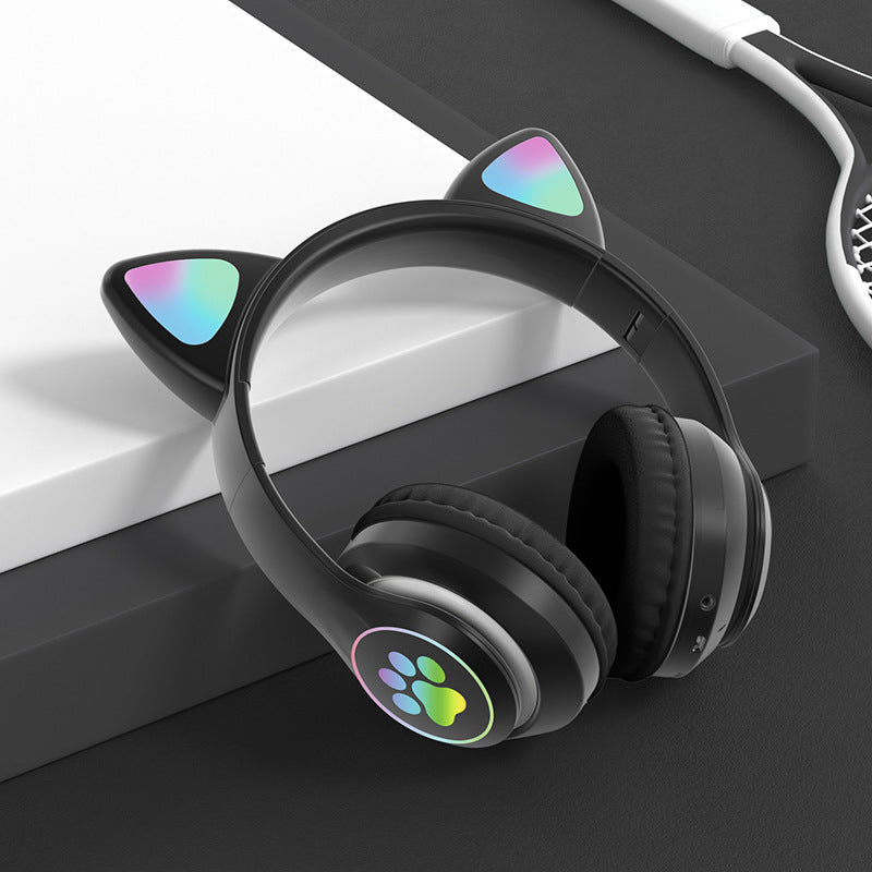 Headset wireless Bluetooth cat ear headset LED luminous plug-in card folding e-sports game headset