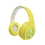 The headset wireless Bluetooth headset can be inserted into the card