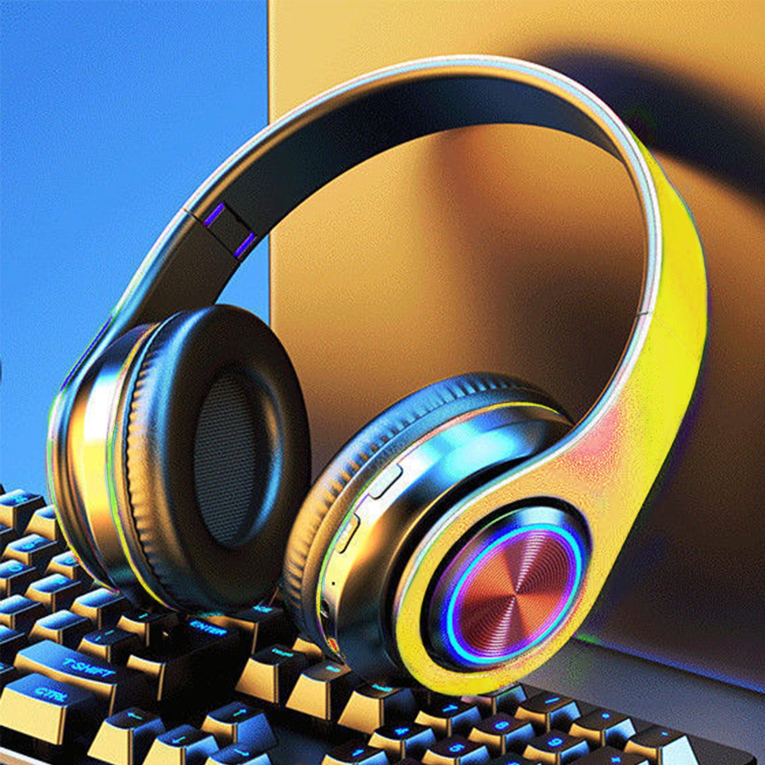 The headset wireless Bluetooth headset can be inserted into the card