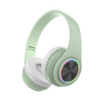 The headset wireless Bluetooth headset can be inserted into the card
