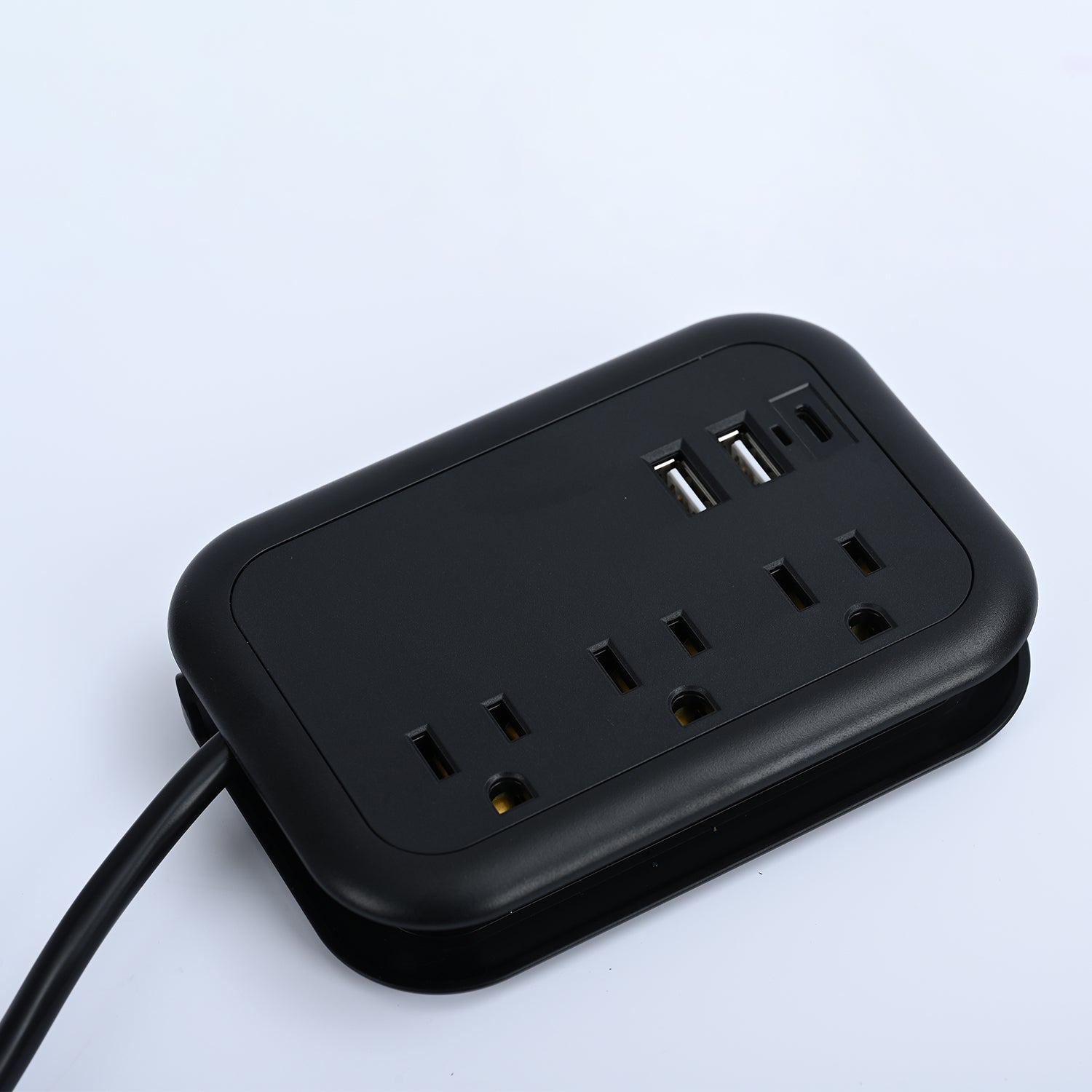 Power Strip Multifunctional Socket Smart Portable Socket Travel Socket Mini Socket USB Ports Wire Core Copper Material