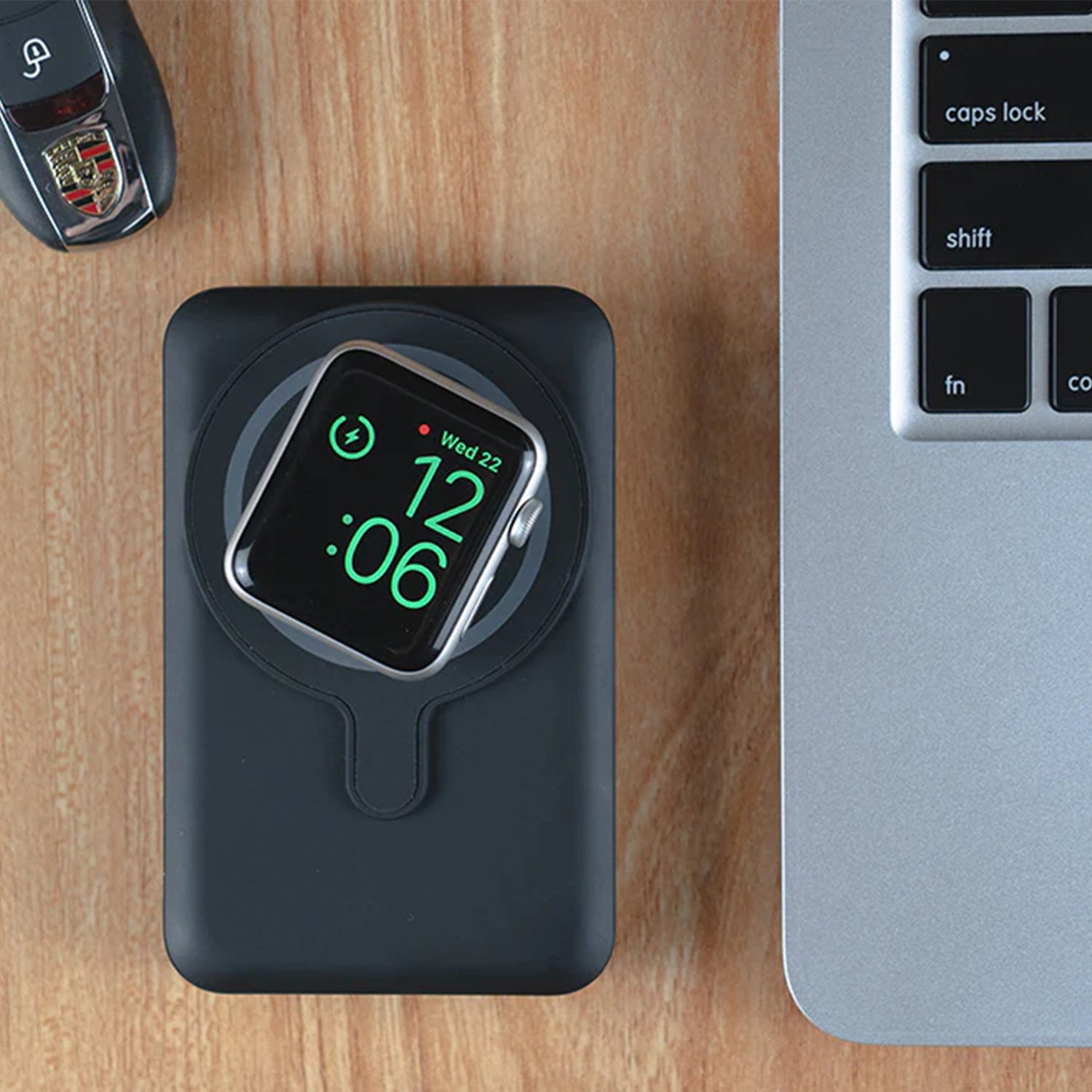 Magnetic Attraction Wireless Power Bank 10000mAh Portable Battery Charger Foldable Stand Fast Charging 15W Wireless & PD 22.5W USB-C for iPhone 15/14/13/12/12 Pro/13 Pro Max-Black