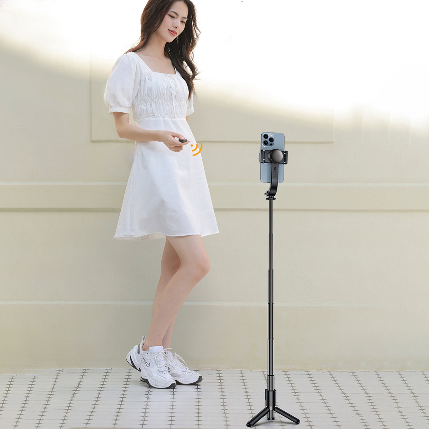 Stable tripod Bluetooth 360 degree rotation selfie timer with removable wireless remote control