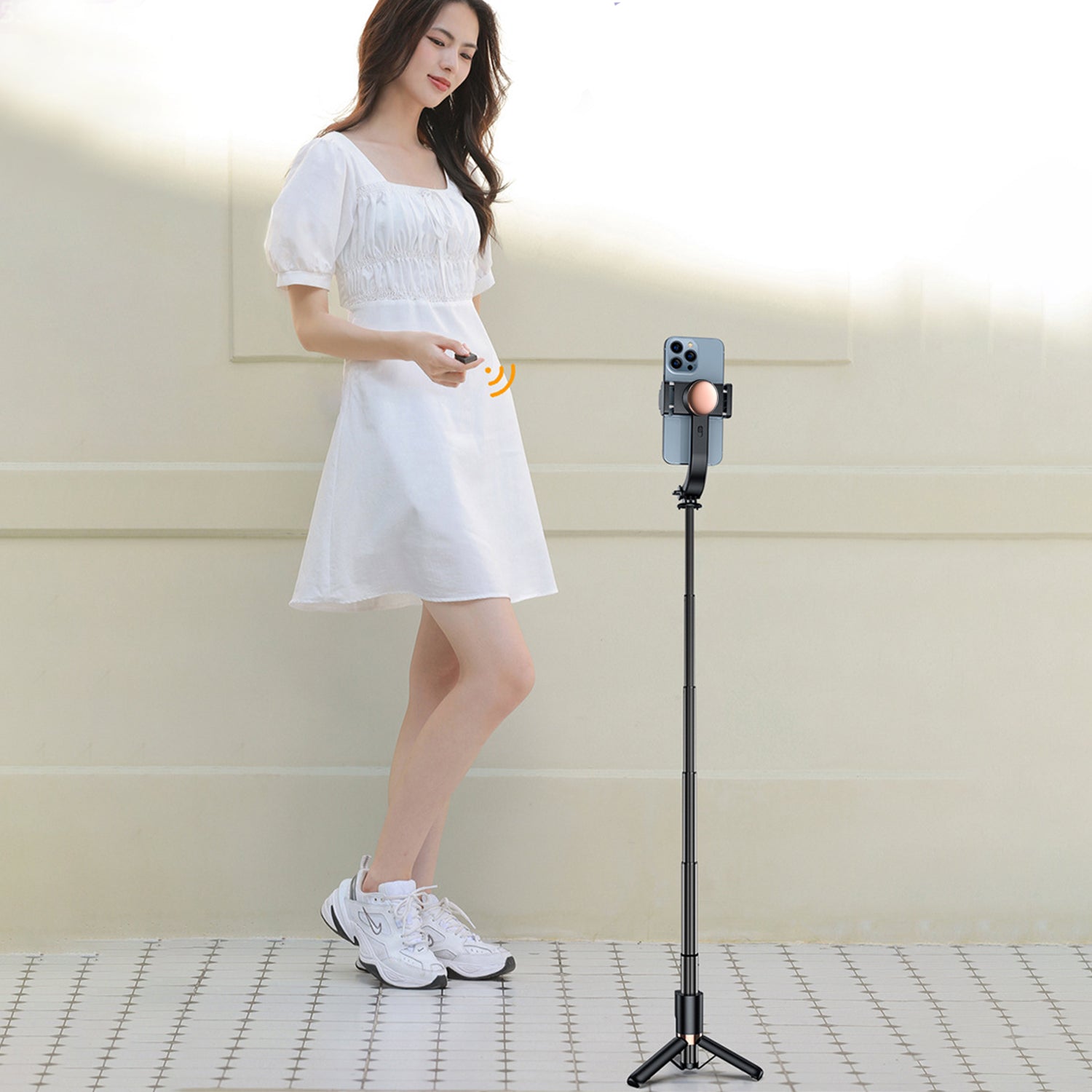 Keel Reinforced Tripod Bluetooth 360 Degree Rotation Selfie Timer With Detachable Wireless Remote Control