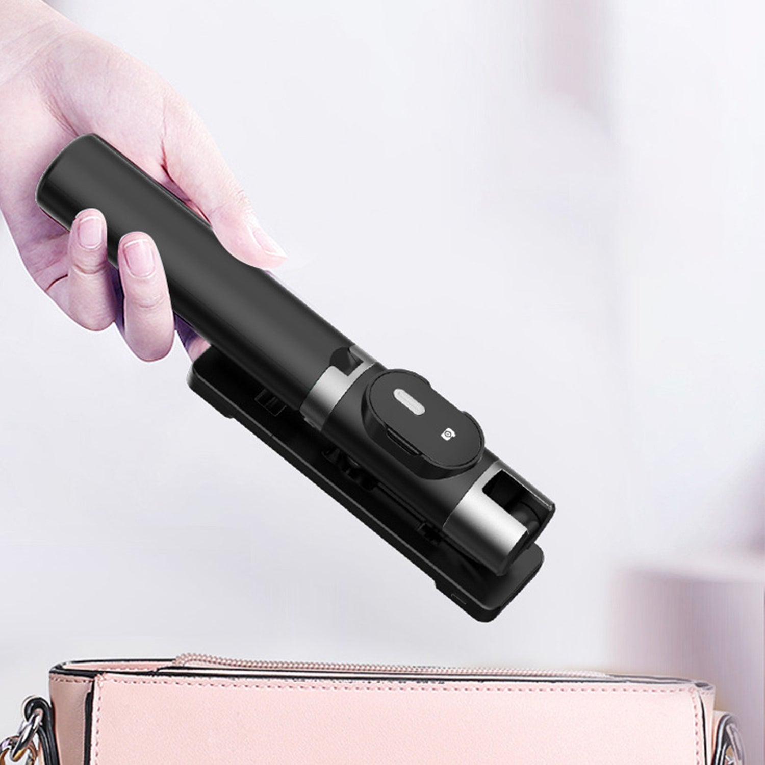 Tripod Bluetooth 360 Degree Rotation Self Timer with Remote Control and Fill-in Light for ios&Android