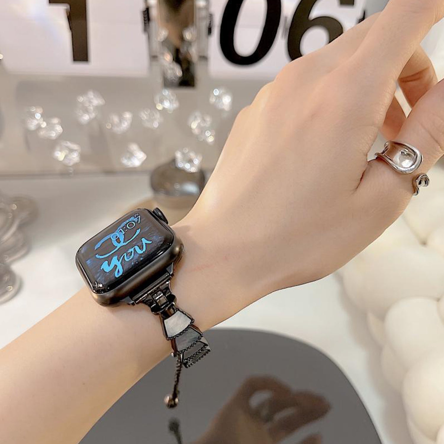 42/44/45/49mm Shell Bracelet For Apple Watch Series 9/SE/7/6/ 5/ 4 /3/ 2/ 1
