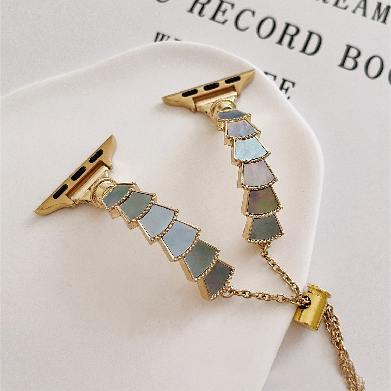 38/40/41mm Shell Bracelet For Apple Watch SE/7/6/ 5/ 4 /3/ 2/ 1