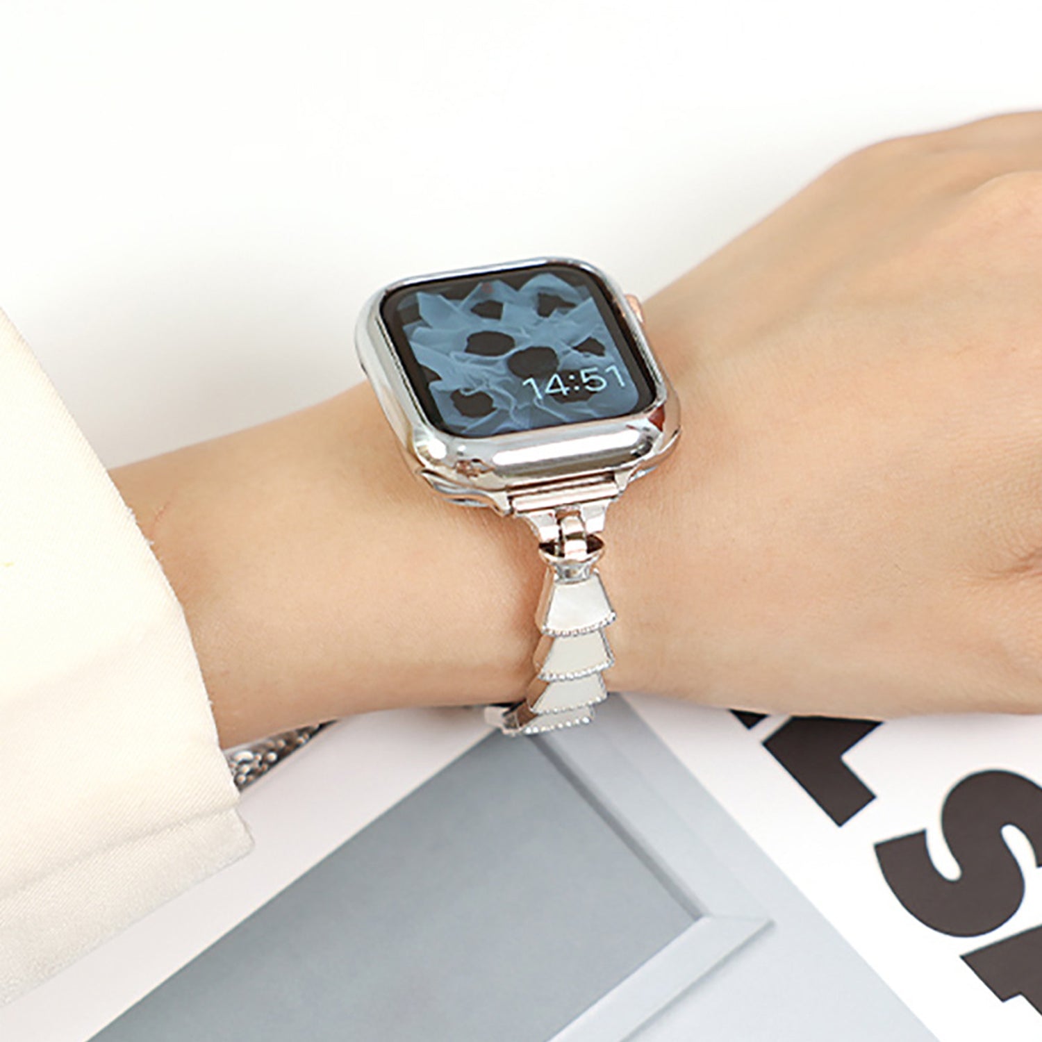 42/44/45/49mm Shell Bracelet For Apple Watch Series 9/SE/7/6/ 5/ 4 /3/ 2/ 1