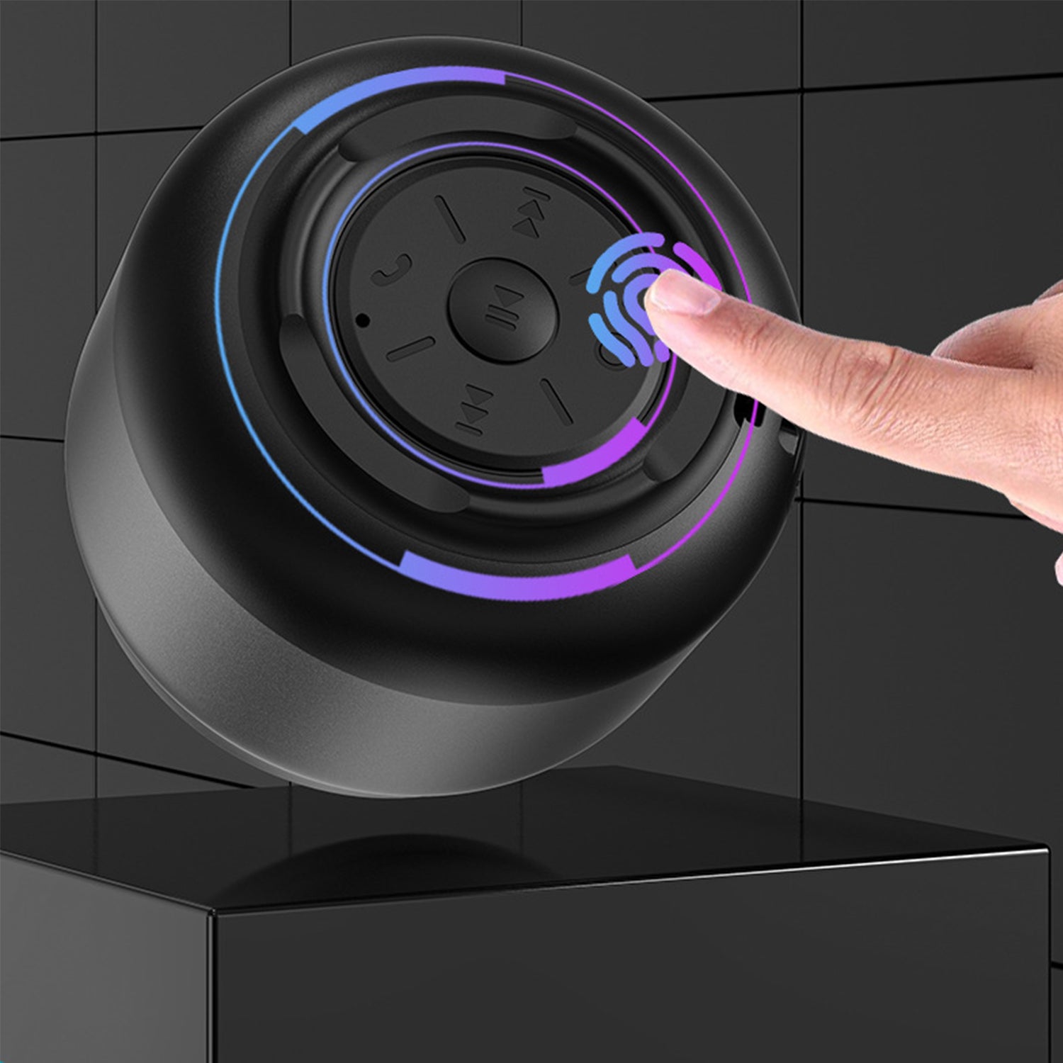 2021 new wireless Bluetooth audio outdoor portable small audio car subwoofer Mini Bluetooth speaker