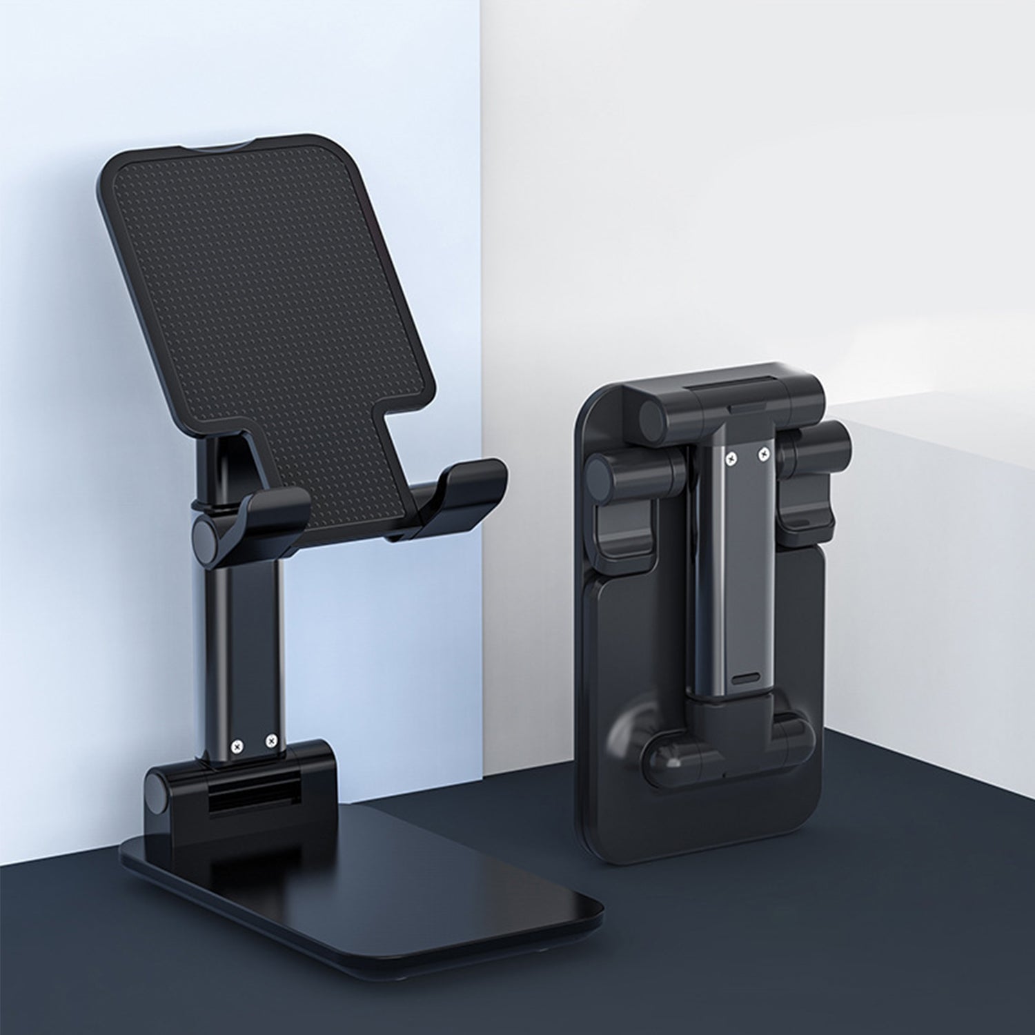Mobile phone bracket folding and retractable
