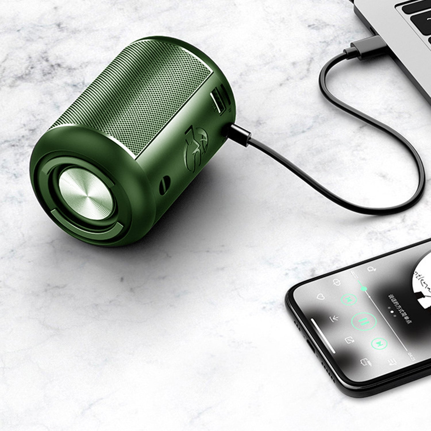 Wireless Bluetooth  insert  card U disk speaker
