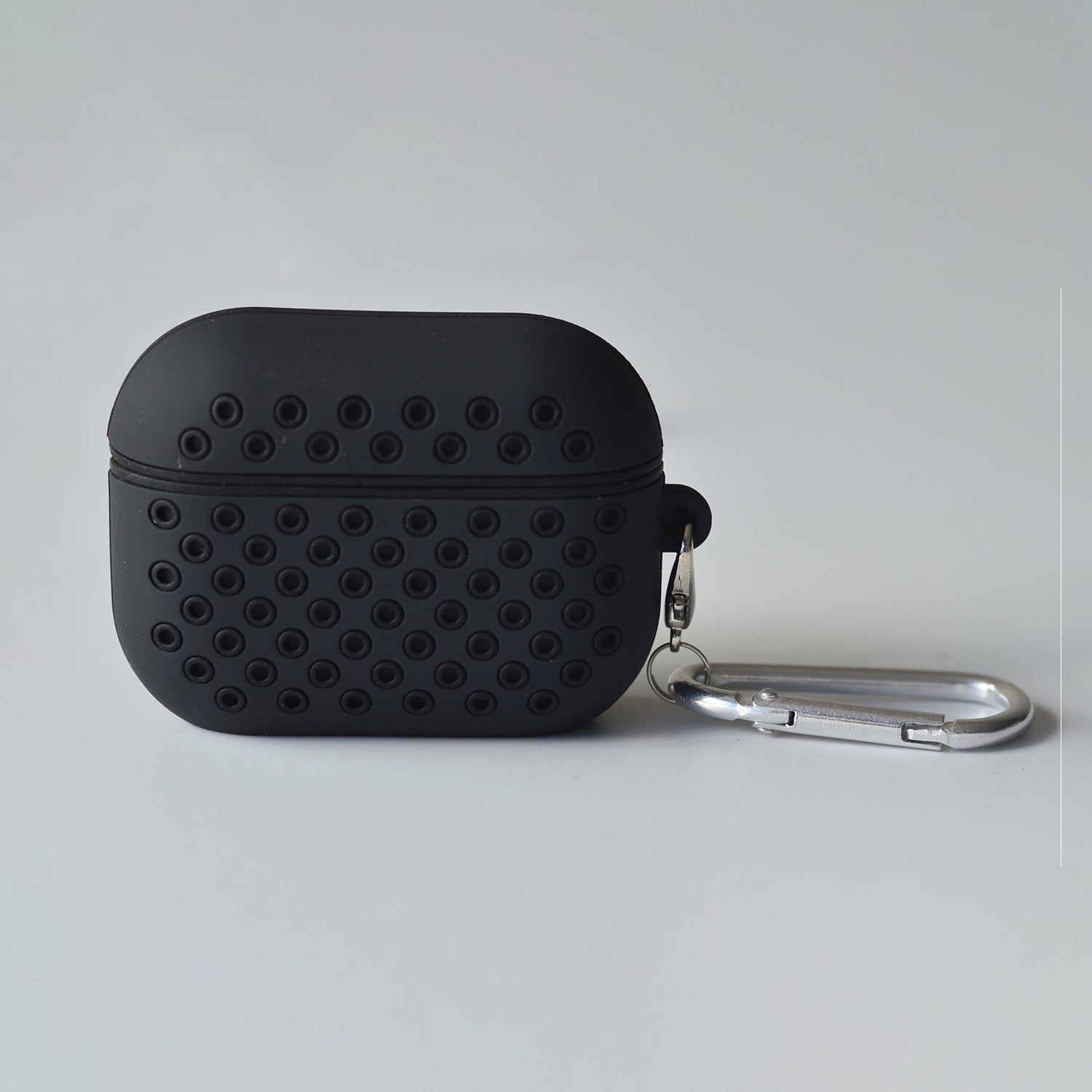 Two-color protective cover soft silicone ear cover dust and rain proof earphone storage box with hook, suitable  for AirPods 3