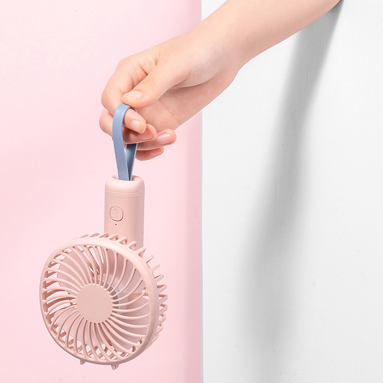 Folding cord sling charging treasure fan