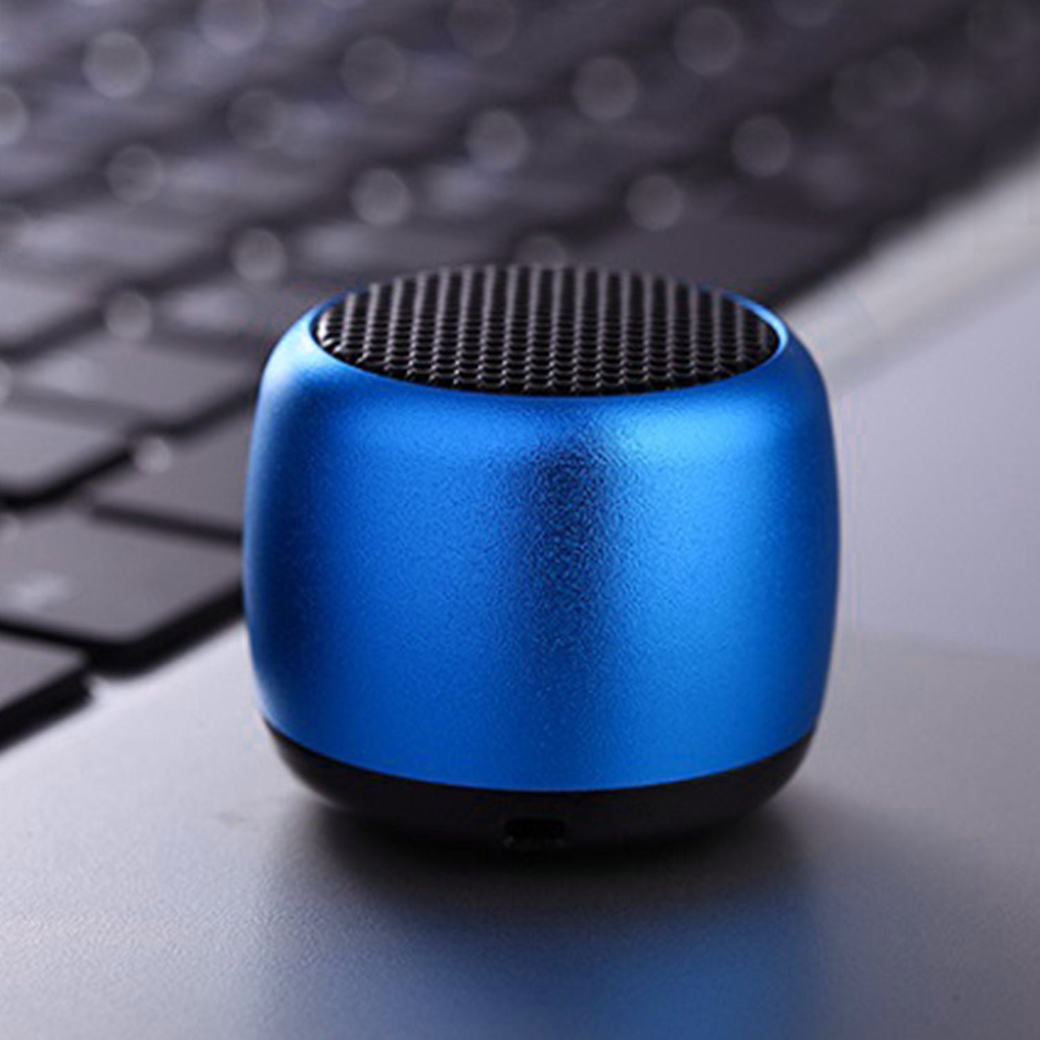 2021 new wireless Bluetooth audio outdoor portable small audio car subwoofer Mini Bluetooth speaker